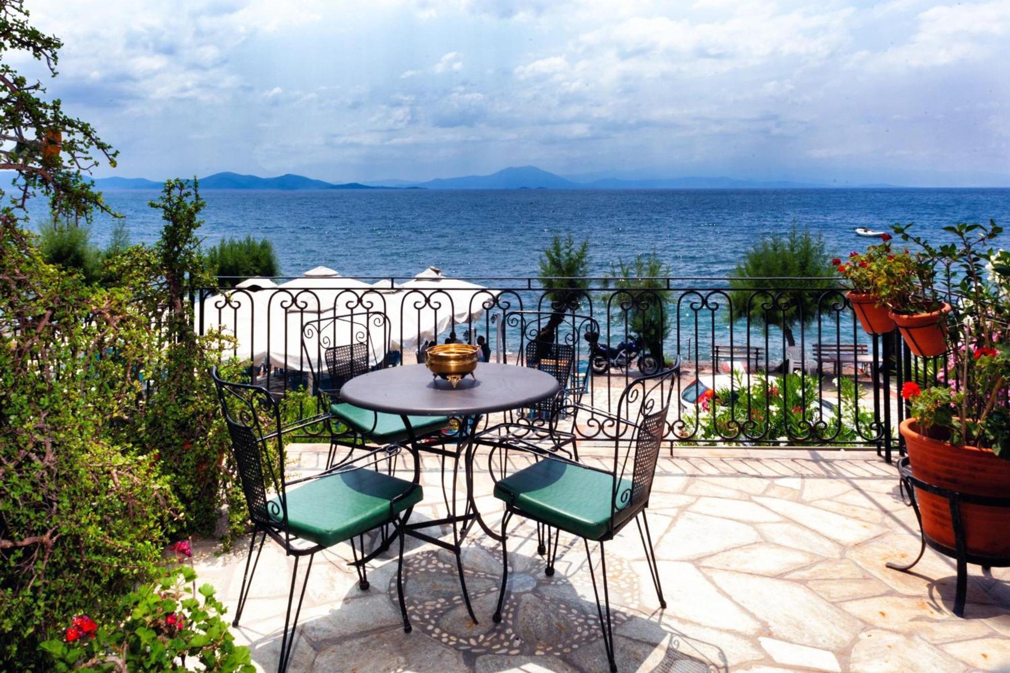 Afissos Seaside Cottage エクステリア 写真